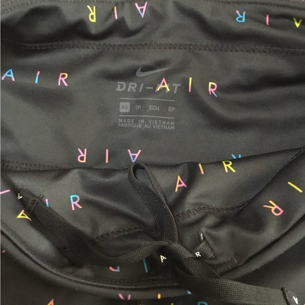 Nike Women's AIR Mid Rise Printed Running 7/8 Run Leggings-Black size XS - Picture 12 of 12